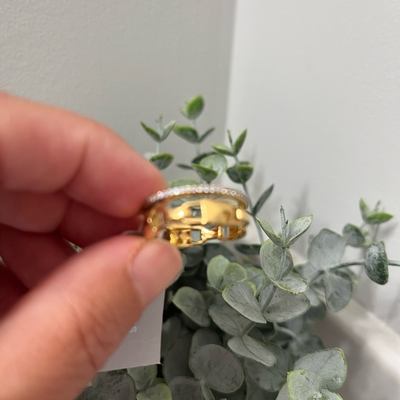 NWT Michael Kors Ring - Picture 7 of 12